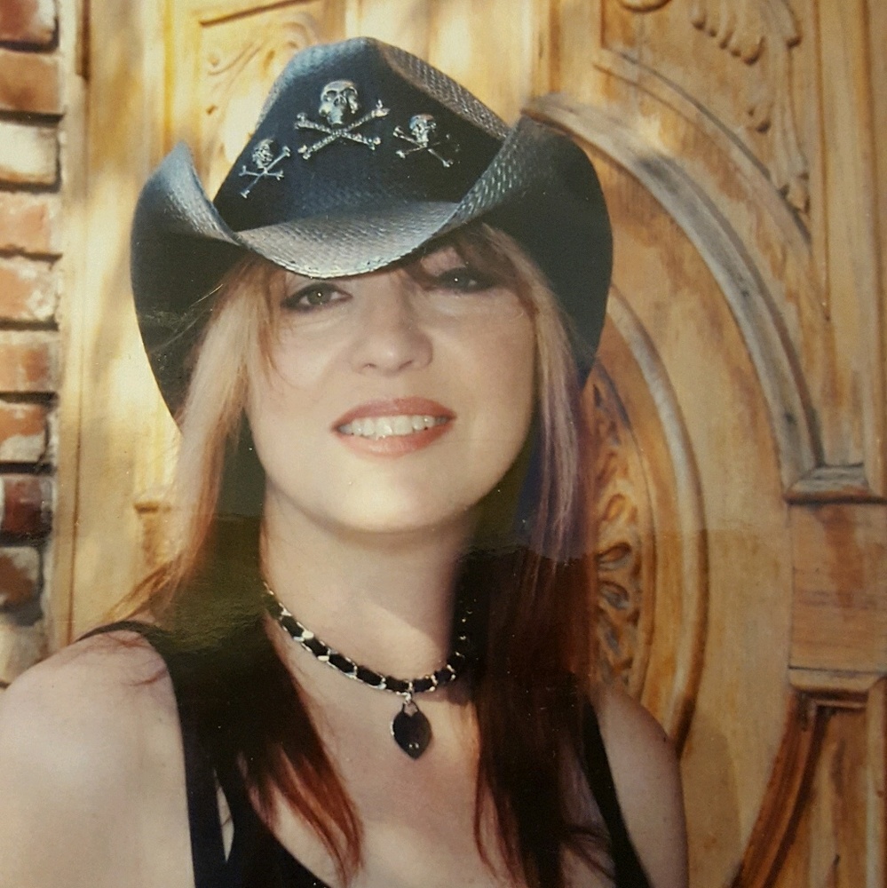 Meet your Posher, Kat